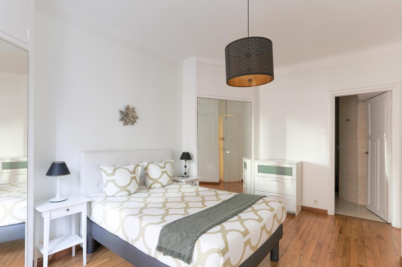 Appartement Place Du Trocadero Párizs Kültér fotó